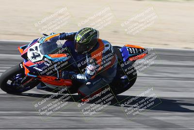 media/Jan-16-2026-CVMA Friday Practice (Fri) [[6f2bf47531]]/4-Racer 3-NRS/Session 3 (Turn 7 Inside)/